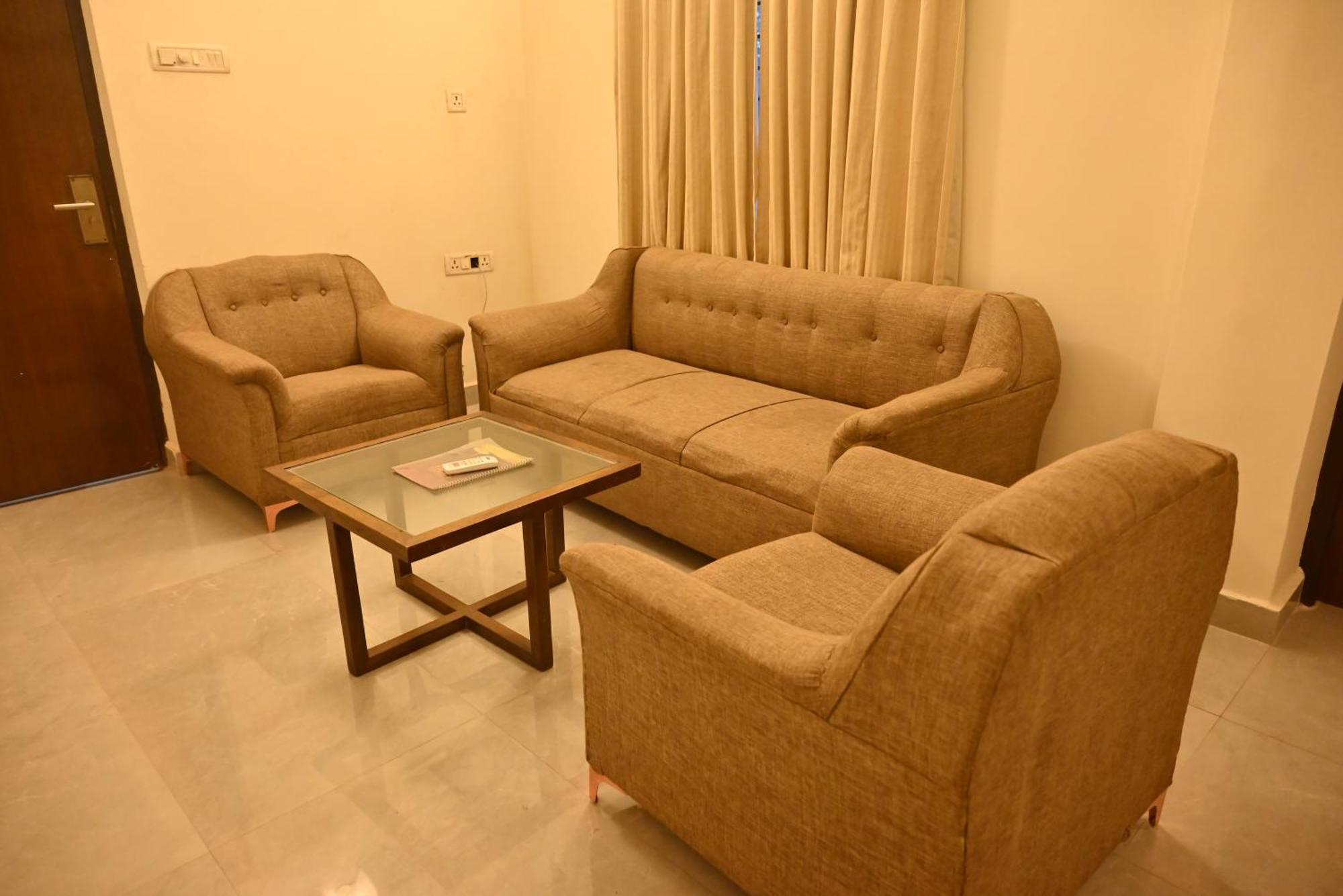Hotel Sun Green Bhubaneswar Extérieur photo